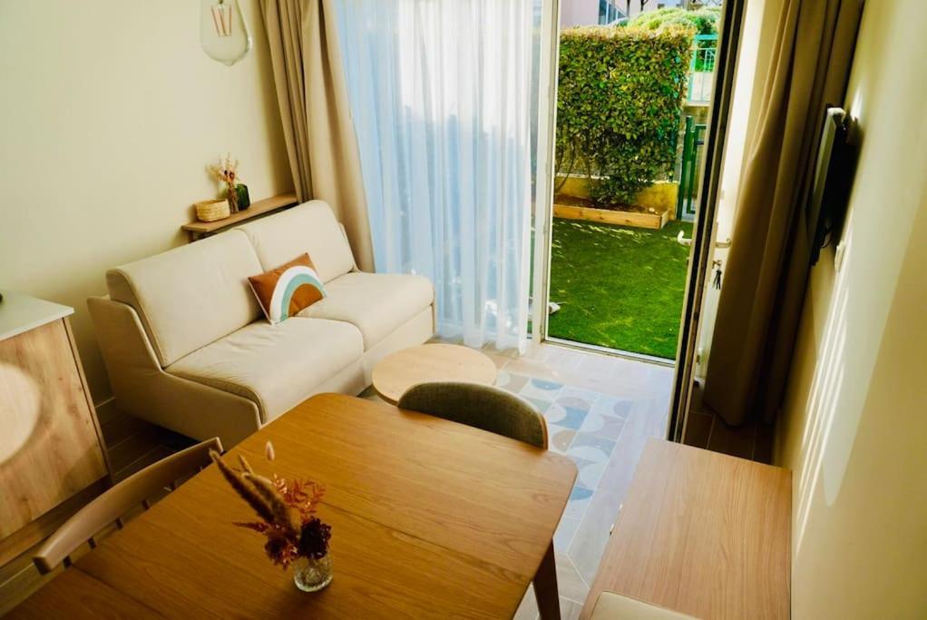 Le Bel Iris - Acces Direct Plage Leilighet Châtelaillon-Plage Eksteriør bilde